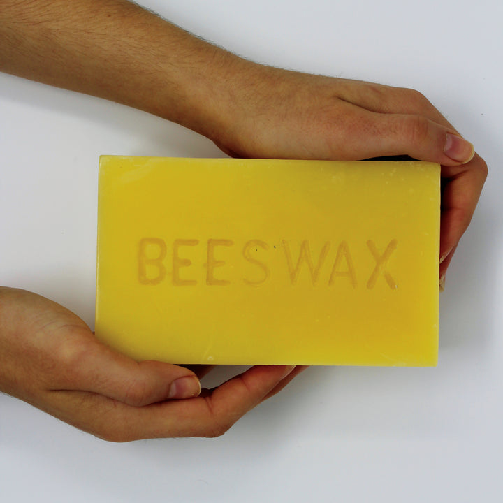 Beeswax Pure Canadian - 1 lb (454g) Cosmetics Grade, No Additives | Foothills Naturals Canada | Ancient Herbs for Modern Use